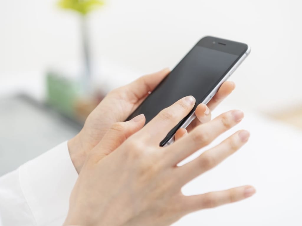 スマホ操作イメージ
